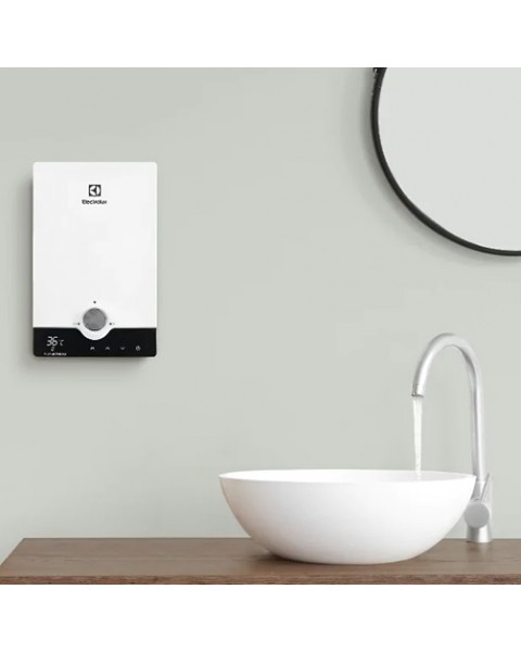 Водонагреватель проточный Electrolux NPX 8 Flow Active 2.0